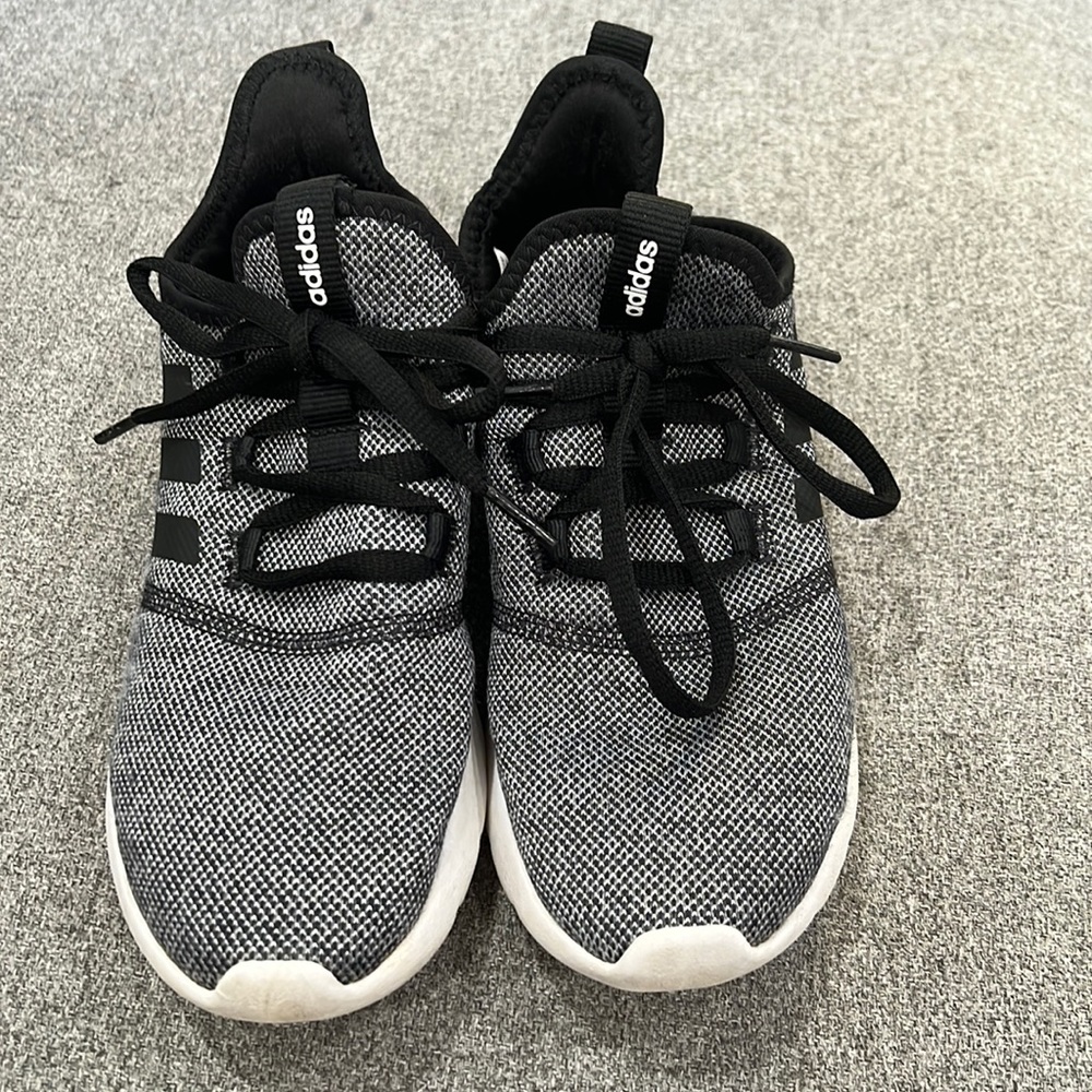Size 8 Adidas